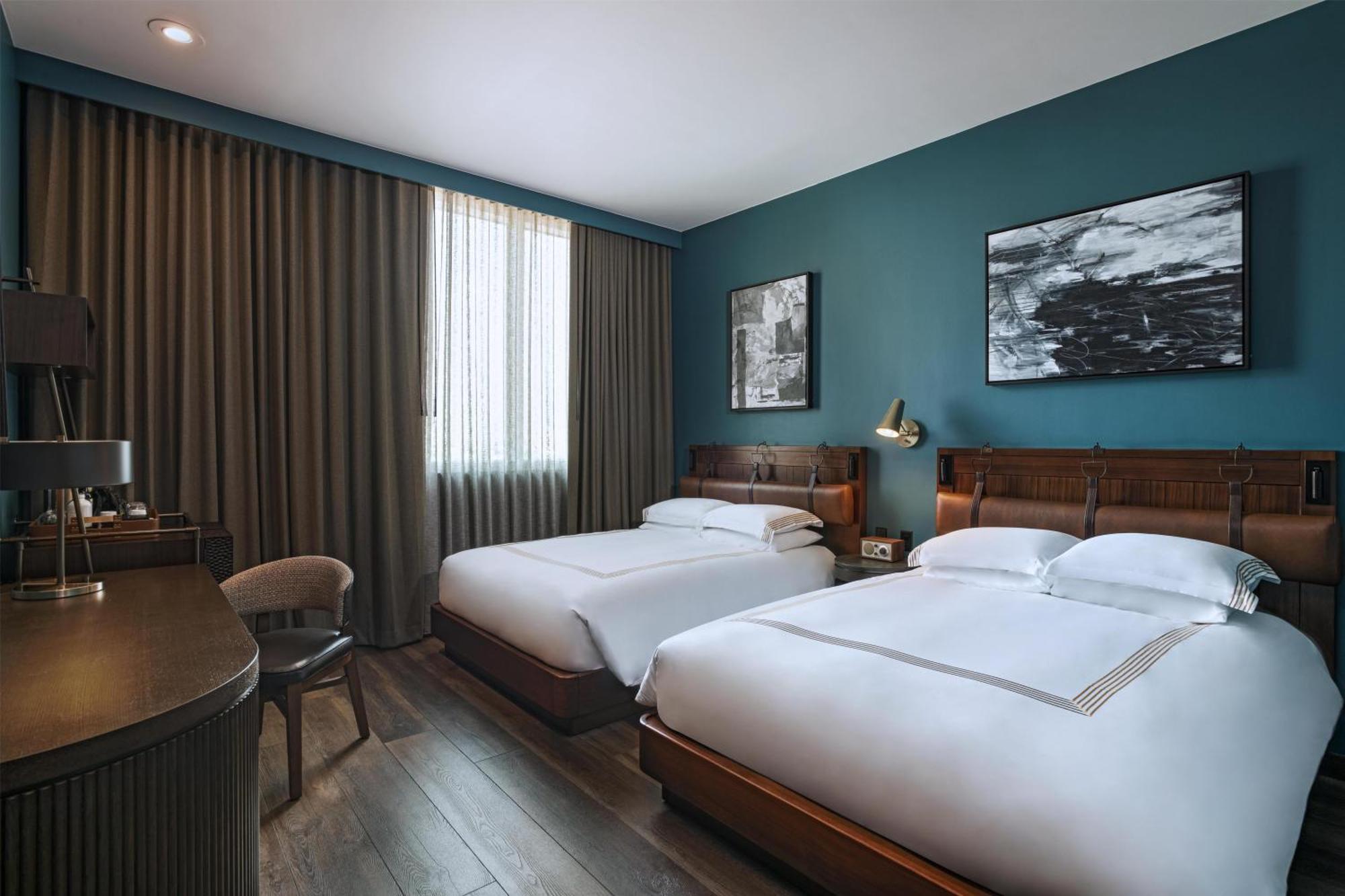 Queen Room Two Queen Beds City View
